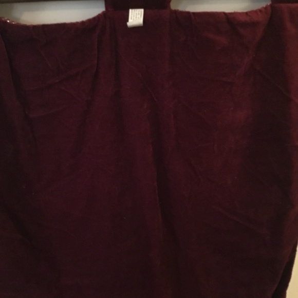 Neiman Marcus Vintage Red Velvet And Satin Wall Hanging Christmas Card Holder⁩ - Picture 4 of 5